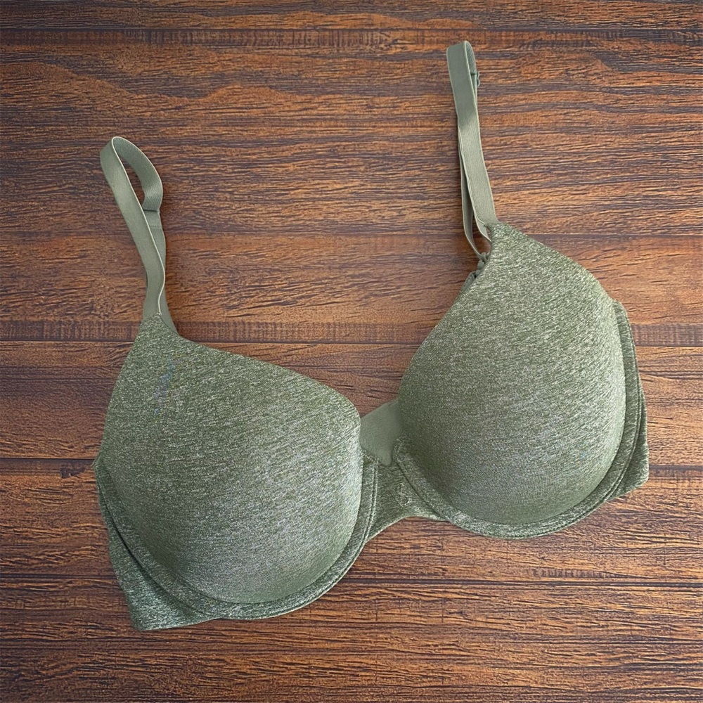 VS T-Shirt Semi-Demi Bra 34D